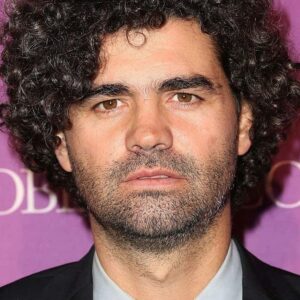 تصویر هنرمند Armando Bo