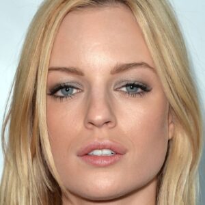 تصویر هنرمند Megan Mane