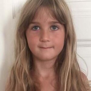 تصویر هنرمند Isabel Volava