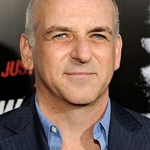 تصویر هنرمند Lucas Foster