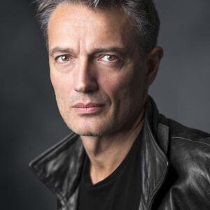 تصویر هنرمند Josep Linuesa