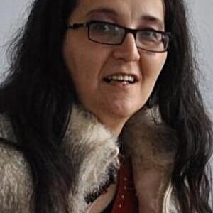 تصویر هنرمند Adriana Macsut