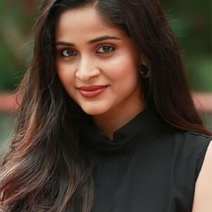 تصویر هنرمند Rosmin Thadathil