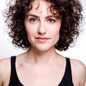 تصویر هنرمند Caroline Bloom