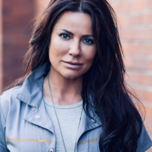 تصویر هنرمند Angie Pack