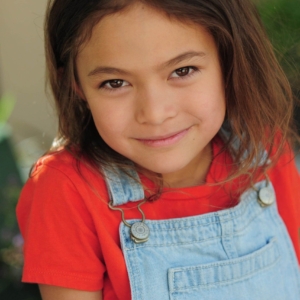 تصویر هنرمند Alessandra Perez