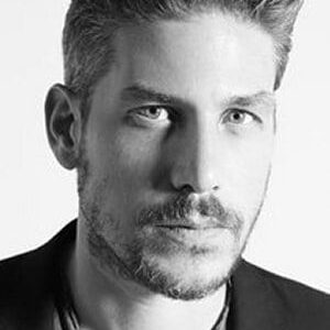 تصویر هنرمند Jason B. Bergh