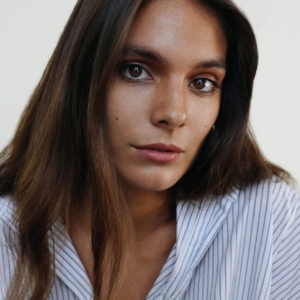 تصویر هنرمند Caitlin Stasey