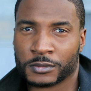 تصویر هنرمند Eme Ikwuakor