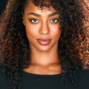 تصویر هنرمند Ella Kweku