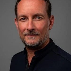 تصویر هنرمند Damien Laquet