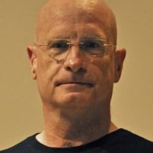 تصویر هنرمند Jim Uhls