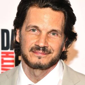 تصویر هنرمند Michael Worth