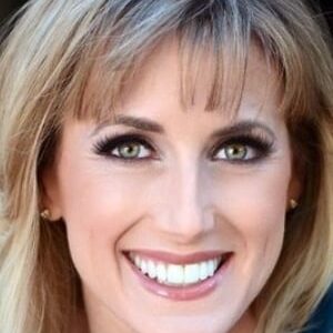 تصویر هنرمند Leanne Suter