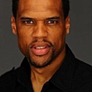 تصویر هنرمند John Wooten