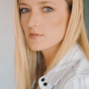 تصویر هنرمند Margot Farley