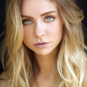 تصویر هنرمند Maddie Phillips