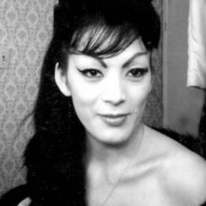 تصویر هنرمند Tura Satana