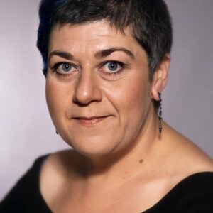 تصویر هنرمند Serra Yılmaz