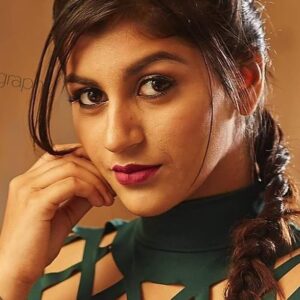 تصویر هنرمند Yashika Anand