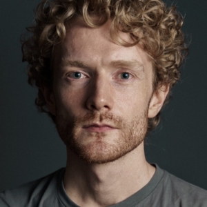 تصویر هنرمند Leonard Buckley