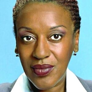 تصویر هنرمند CCH Pounder