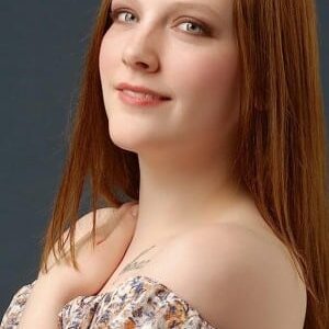 تصویر هنرمند Brianna Bronger