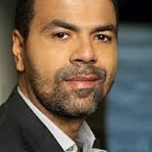 تصویر هنرمند Shaun Woodland