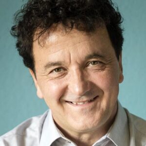 تصویر هنرمند Péter Scherer