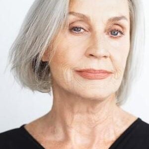 تصویر هنرمند Mary Goggin