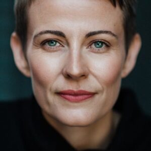 تصویر هنرمند Yesse Spence