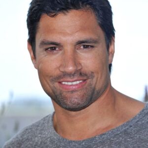 تصویر هنرمند Manu Bennett