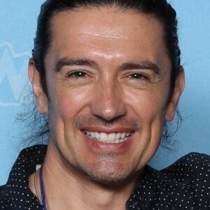 تصویر هنرمند Adam Croasdell