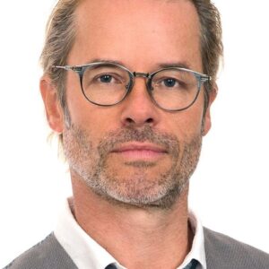 تصویر هنرمند Guy Pearce