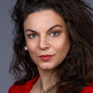 تصویر هنرمند Victoria Hopkins