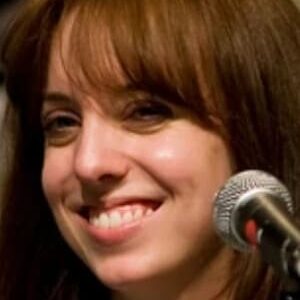 تصویر هنرمند Lauren Montgomery