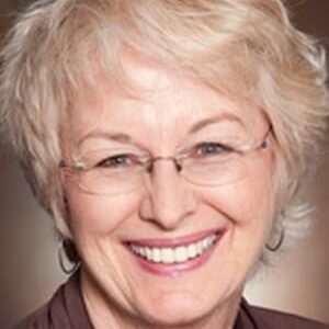 تصویر هنرمند Susan Loughran