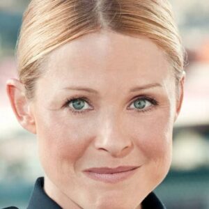 تصویر هنرمند Arija Bareikis