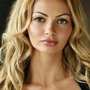 تصویر هنرمند Gia Skova