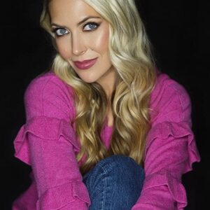 تصویر هنرمند Athena Isabel Lebessis