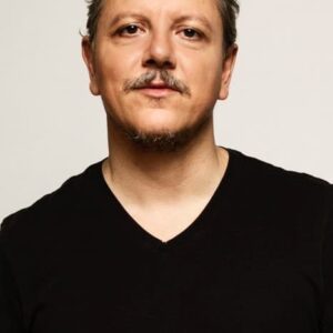 تصویر هنرمند Óscar de la Fuente