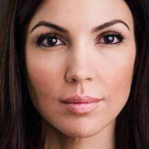 تصویر هنرمند Bethany Ashton Wolf