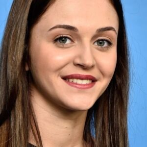 تصویر هنرمند Pauline Burlet