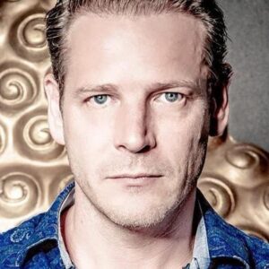 تصویر هنرمند Nicholas Facey