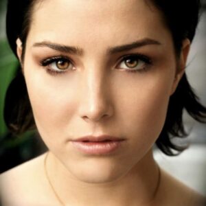 تصویر هنرمند Lauren Walsh