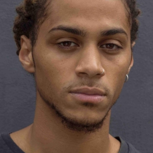 تصویر هنرمند Bluey Robinson