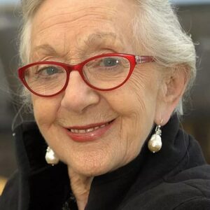 تصویر هنرمند Thelma Barlow