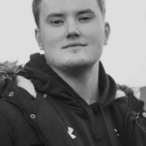 تصویر هنرمند Guy Trevellyan