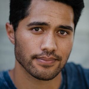 تصویر هنرمند Alex Tarrant