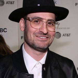 تصویر هنرمند Ian Bonhôte